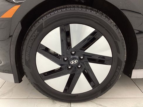 Used 2023 Hyundai Ioniq 6 SE w/ Cargo Package image 44