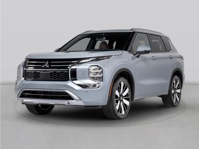 Used 2025 Mitsubishi Outlander SEL