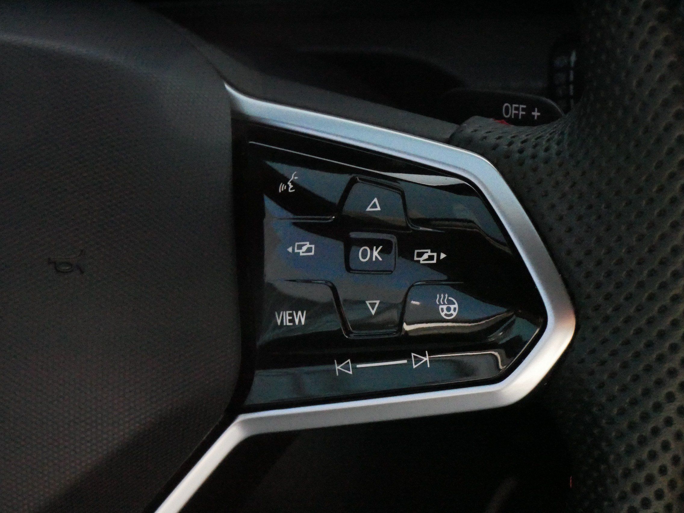 Certified 2024 Volkswagen GTI SE FWD image 21