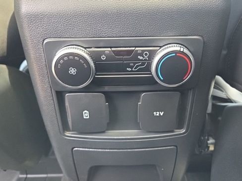 Used 2023 Ford Explorer XLT w/ Equipment Group 202A AWD/4WD image 24