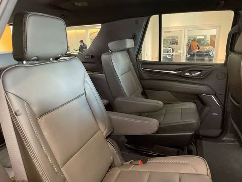 Used 2024 GMC Yukon Denali AWD/4WD image 16