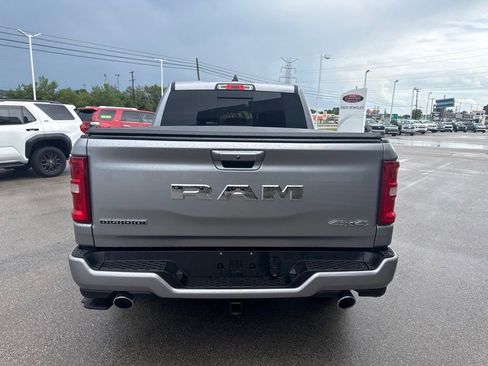 Used 2025 RAM 1500 Big Horn AWD/4WD image 4