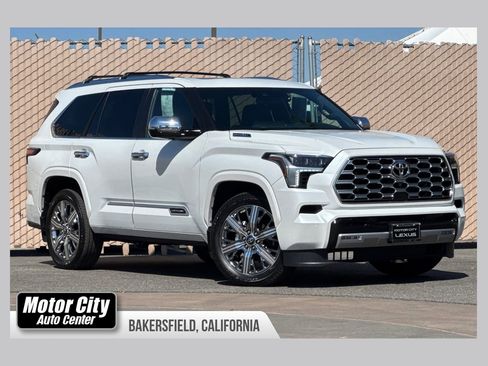 Used 2026 Toyota Sequoia Capstone AWD/4WD image 1