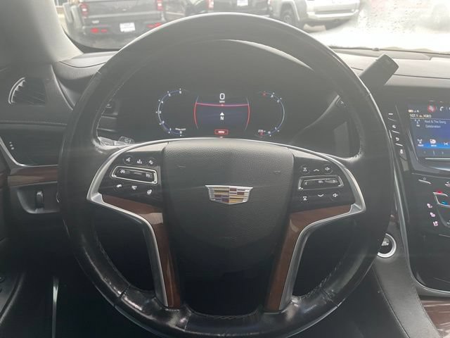 Used 2019 Cadillac Escalade ESV Luxury AWD/4WD image 36