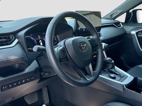 Used 2024 Toyota RAV4 XSE w/ Advanced Technology Package AWD/4WD image 9