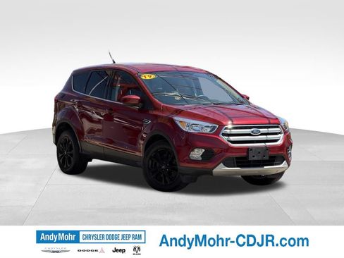 Used 2019 Ford Escape SE AWD/4WD image 1