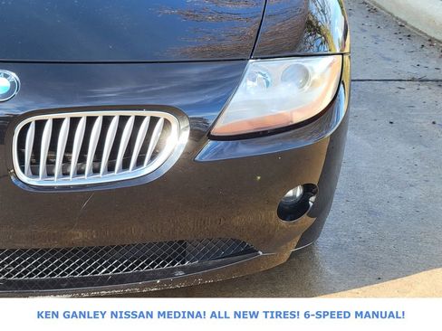 Used 2003 BMW Z4 3.0i image 10