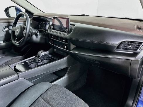 Used 2023 Nissan Rogue SV FWD image 28