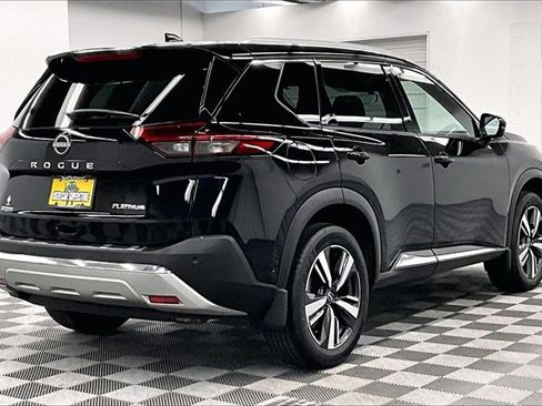 Used 2023 Nissan Rogue Platinum w/ Platinum Premium Package image 11