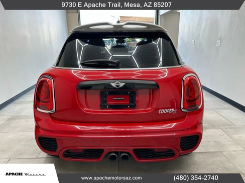 Used 2015 MINI Cooper S image 9