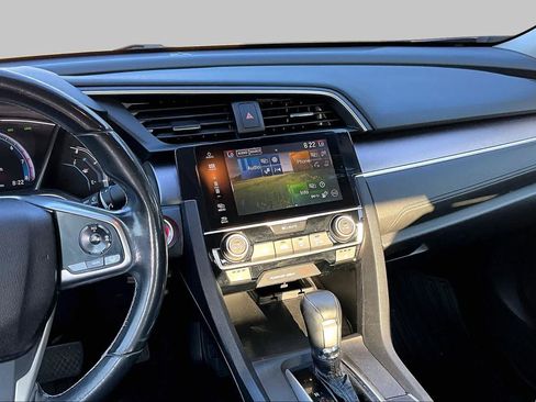 Certified 2018 Honda Civic EX-T image 7