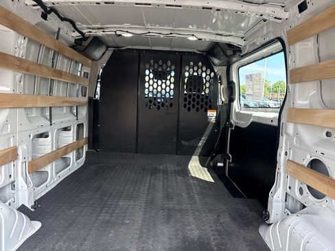 Used 2025 Ford Transit 250 Low Roof w/ Exterior Upgrade Package RWD image 17