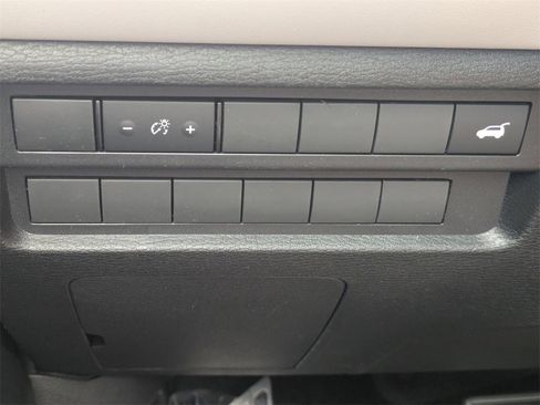 New 2025 Mitsubishi Outlander SEL image 26