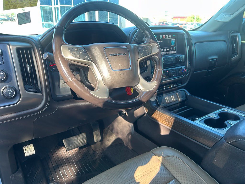 Used 2018 GMC Sierra 1500 Denali w/ Denali Ultimate Package AWD/4WD image 19