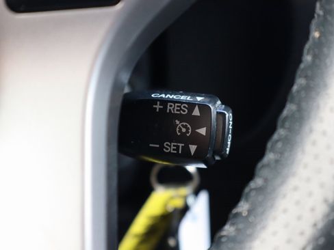 Used 2016 Toyota 4Runner SR5 image 8