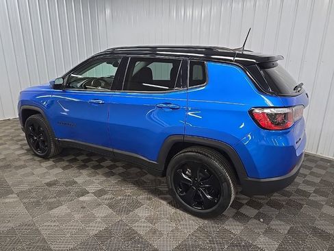 Used 2020 Jeep Compass Latitude image 4