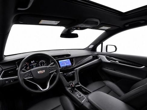 Used 2023 Cadillac XT6 Premium Luxury AWD/4WD image 28