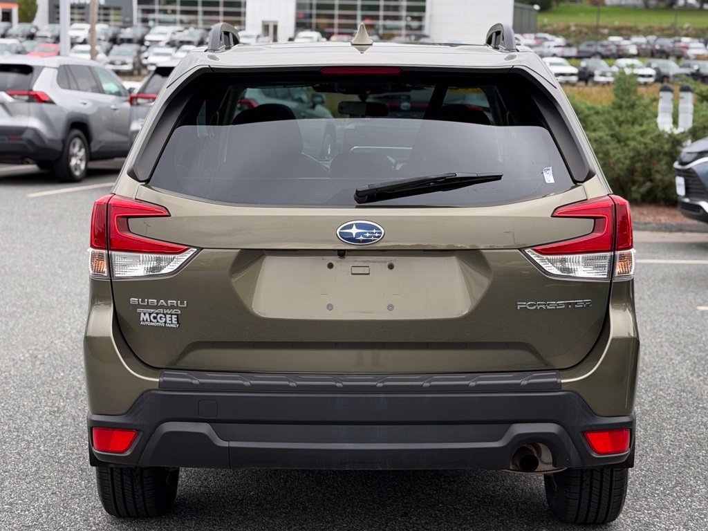 Used 2023 Subaru Forester Premium AWD/4WD image 4