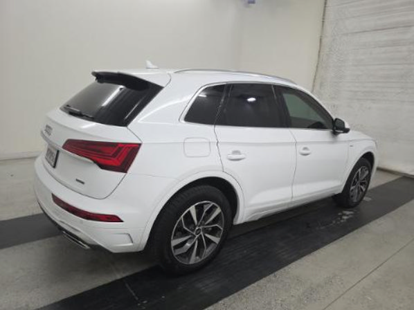 Used 2024 Audi Q5 2.0T Premium AWD/4WD image 2