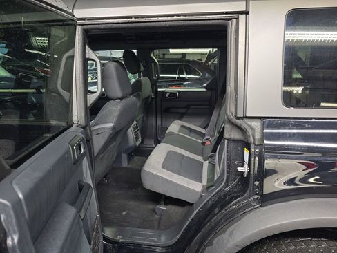 Used 2025 Ford Bronco Big Bend image 4