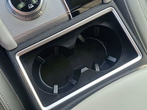 Used 2024 Mitsubishi Outlander SEL image 28