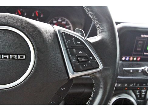 Used 2022 Chevrolet Camaro LT RWD image 21