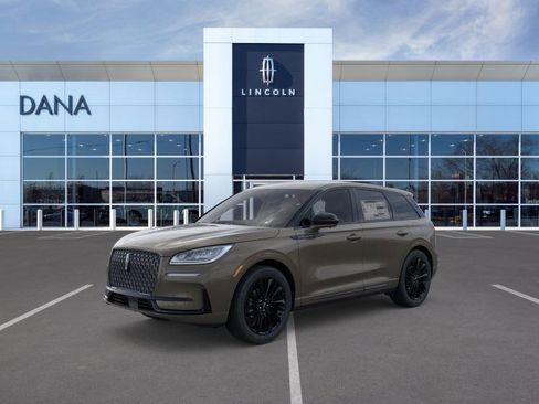 New 2025 Lincoln Corsair AWD w/ Equipment Group 101A image 1