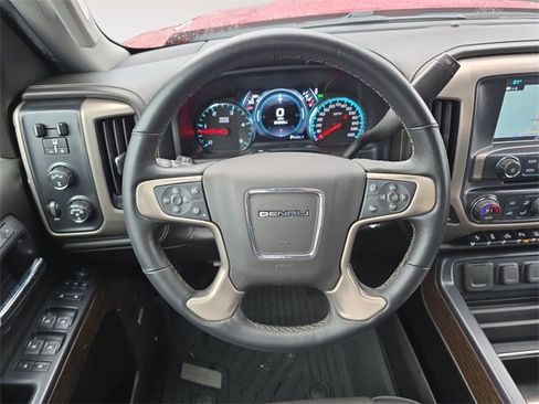 Certified 2019 GMC Sierra 2500 Denali w/ Duramax Plus Package image 12