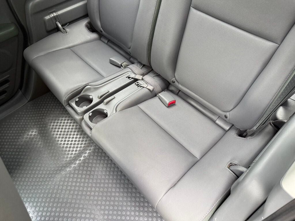 Used 2005 Honda Element LX image 28