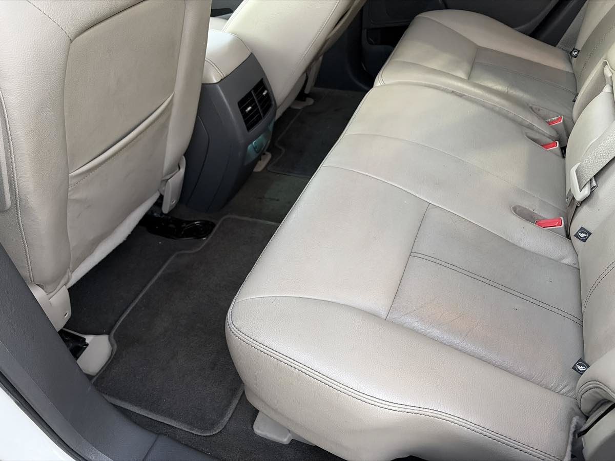 Used 2013 Ford Edge Limited FWD image 14
