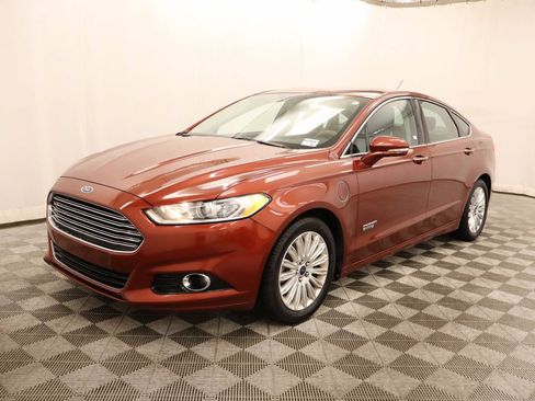Used 2014 Ford Fusion Energi Titanium FWD image 1