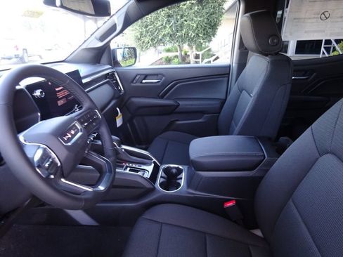 New 2026 GMC Canyon Elevation w/ Convenience Package RWD image 13