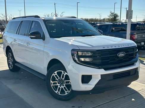 New 2025 Ford Expedition Max Active image 29