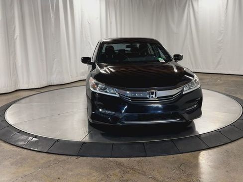 Certified 2017 Honda Accord Sport Special Edition image 4