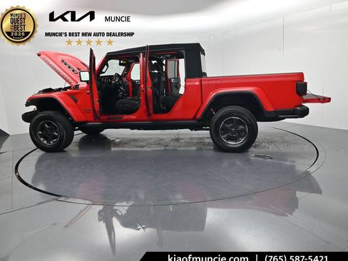 Used 2022 Jeep Gladiator Rubicon w/ LED Lighting Group AWD/4WD image 72