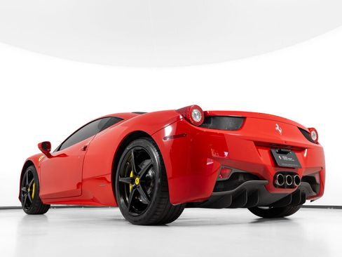Used 2013 Ferrari 458 Italia Coupe RWD image 15