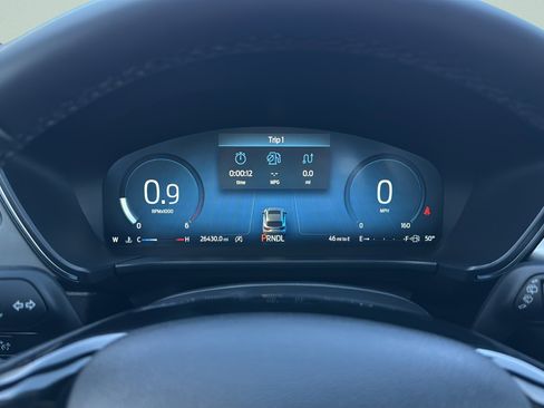 Used 2023 Ford Escape Platinum AWD/4WD image 13