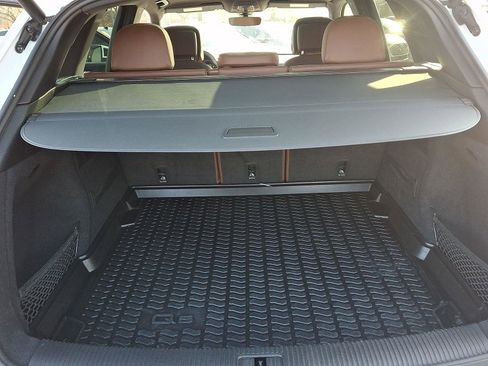 Used 2018 Audi Q5 2.0T Premium Plus w/ Premium Plus Package image 29