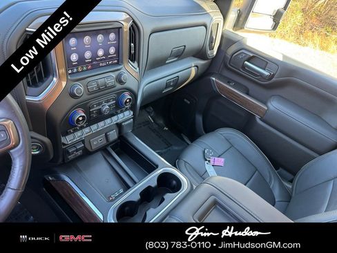 Used 2022 Chevrolet Silverado 2500 High Country w/ Z71 Off-Road Package image 32
