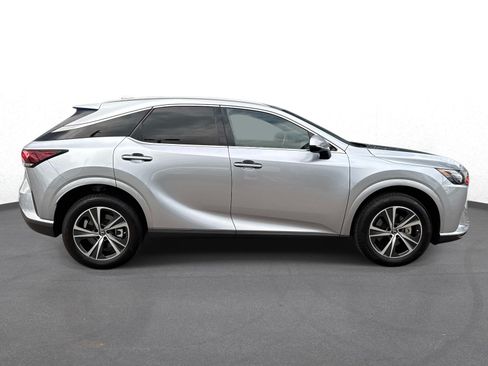 Used 2024 Lexus RX 350 Premium w/ Accessory Package (K3) FWD image 2