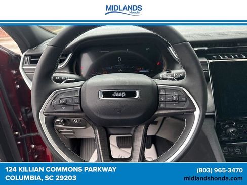 Used 2025 Jeep Grand Cherokee L Limited RWD image 25