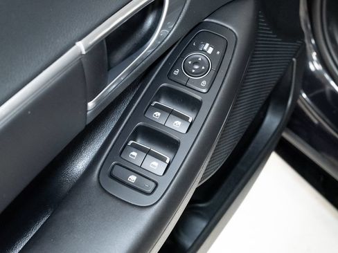 Used 2023 Hyundai Sonata SEL w/ Convenience Package FWD image 10