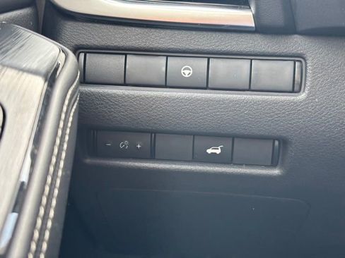 Used 2023 Nissan Rogue SL w/ SL Premium Package image 21