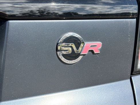 Used 2020 Land Rover Range Rover Sport SVR image 12