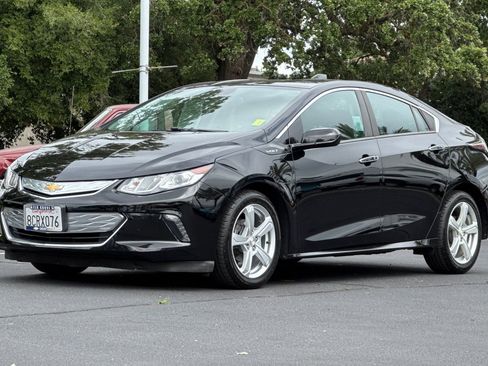 Used 2018 Chevrolet Volt LT image 7