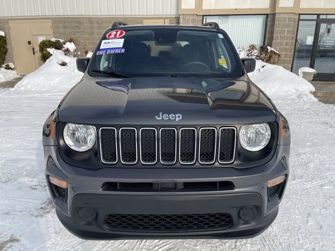 Used 2021 Jeep Renegade Sport w/ Sport Appearance Group image 9