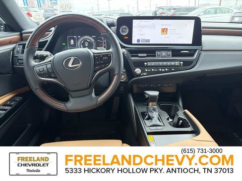 Used 2024 Lexus ES 300h Ultra Luxury image 19