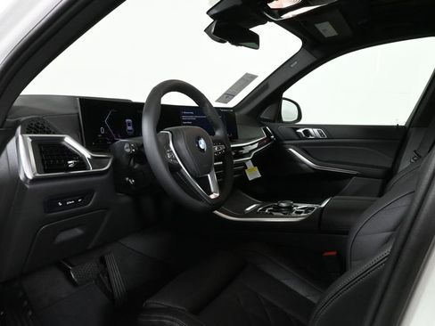 Used 2026 BMW X5 xDrive40i w/ Premium Package image 15