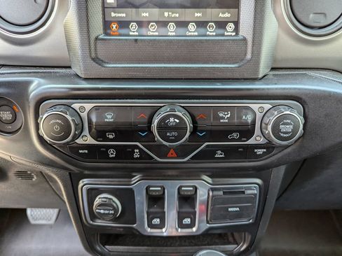 Used 2023 Jeep Wrangler Sport AWD/4WD image 24