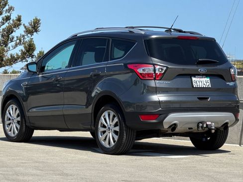 Used 2017 Ford Escape Titanium AWD/4WD image 6